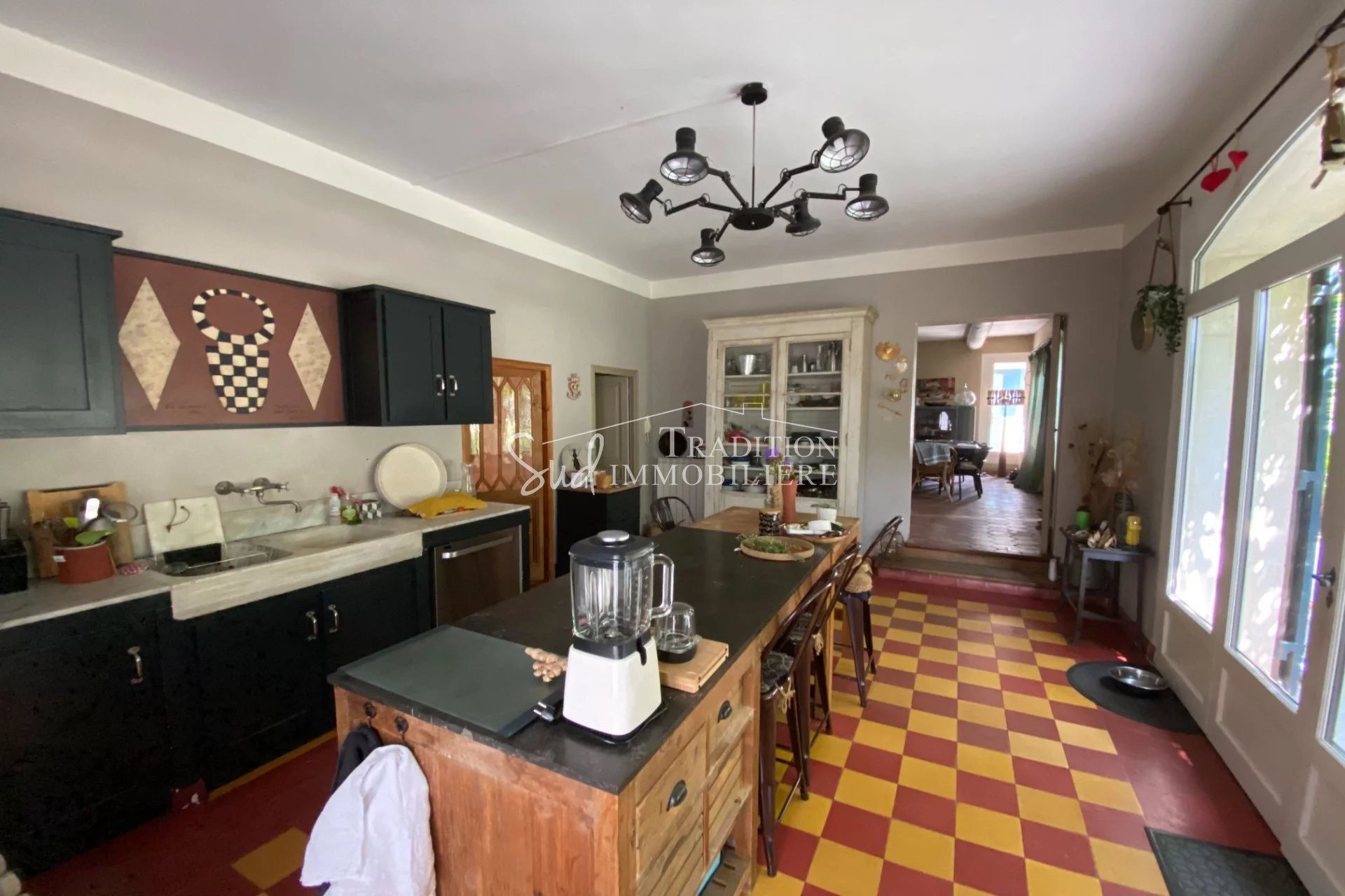 Maison à vendre, 250m², Saint-Rémy-de-Provence