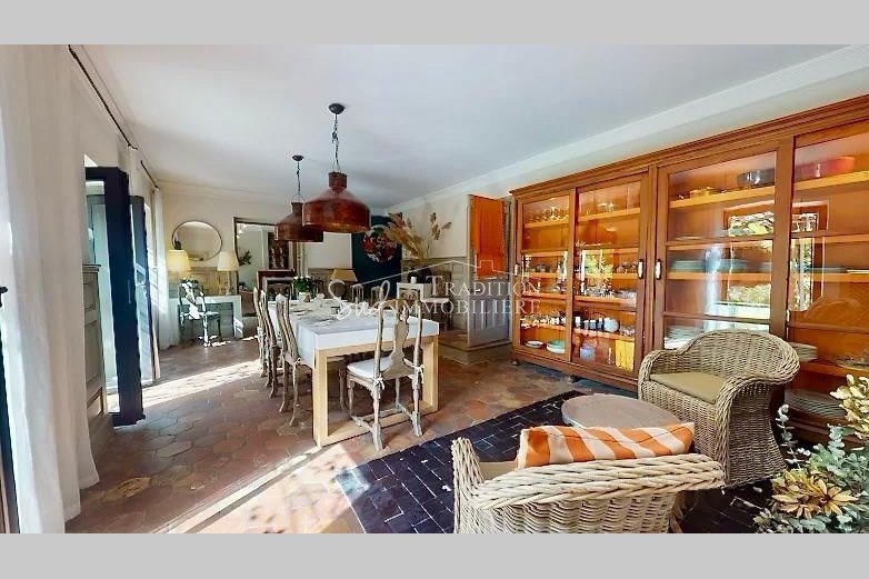 Maison à vendre, 400m², Paradou