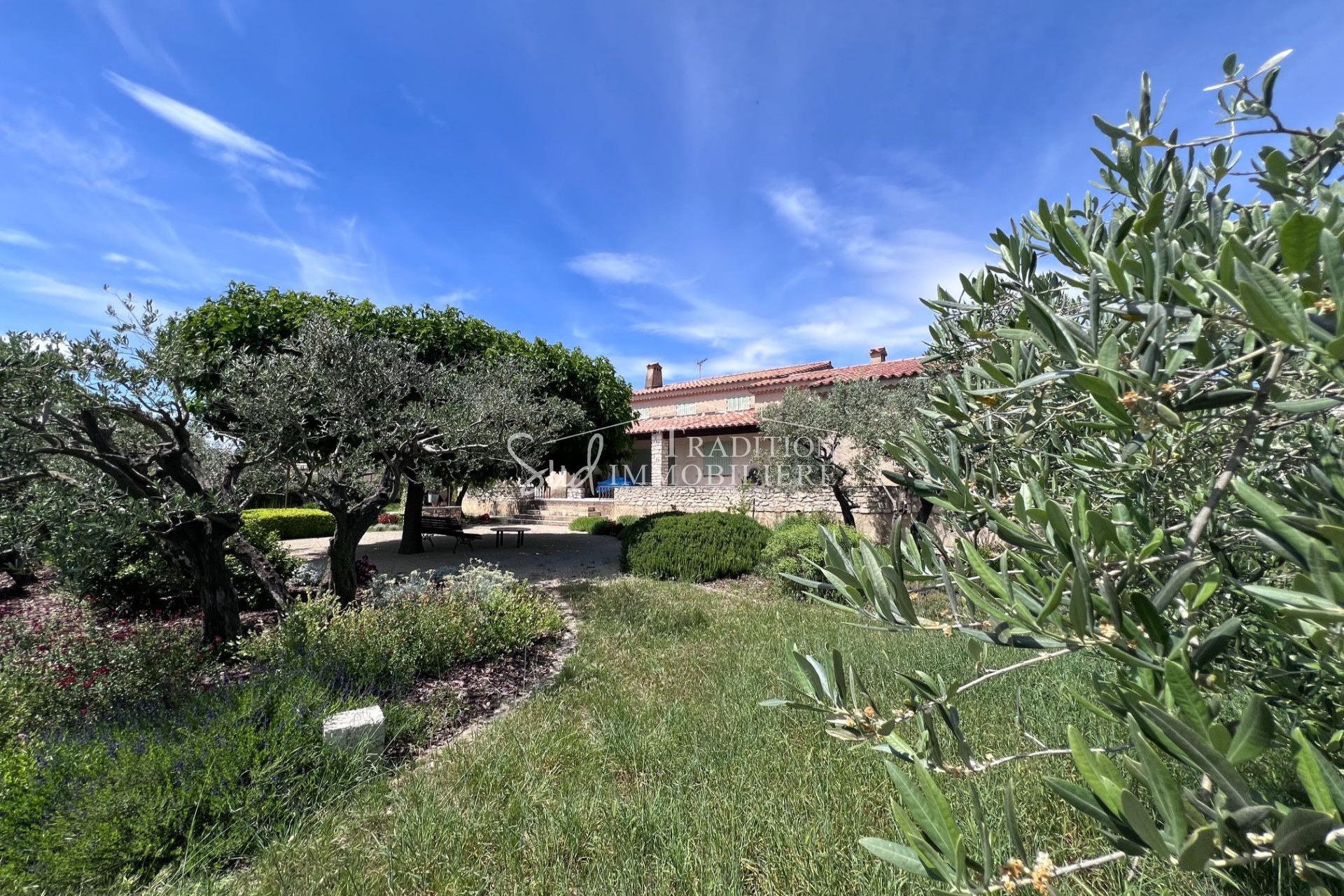 Maison à vendre, 194m², Paradou