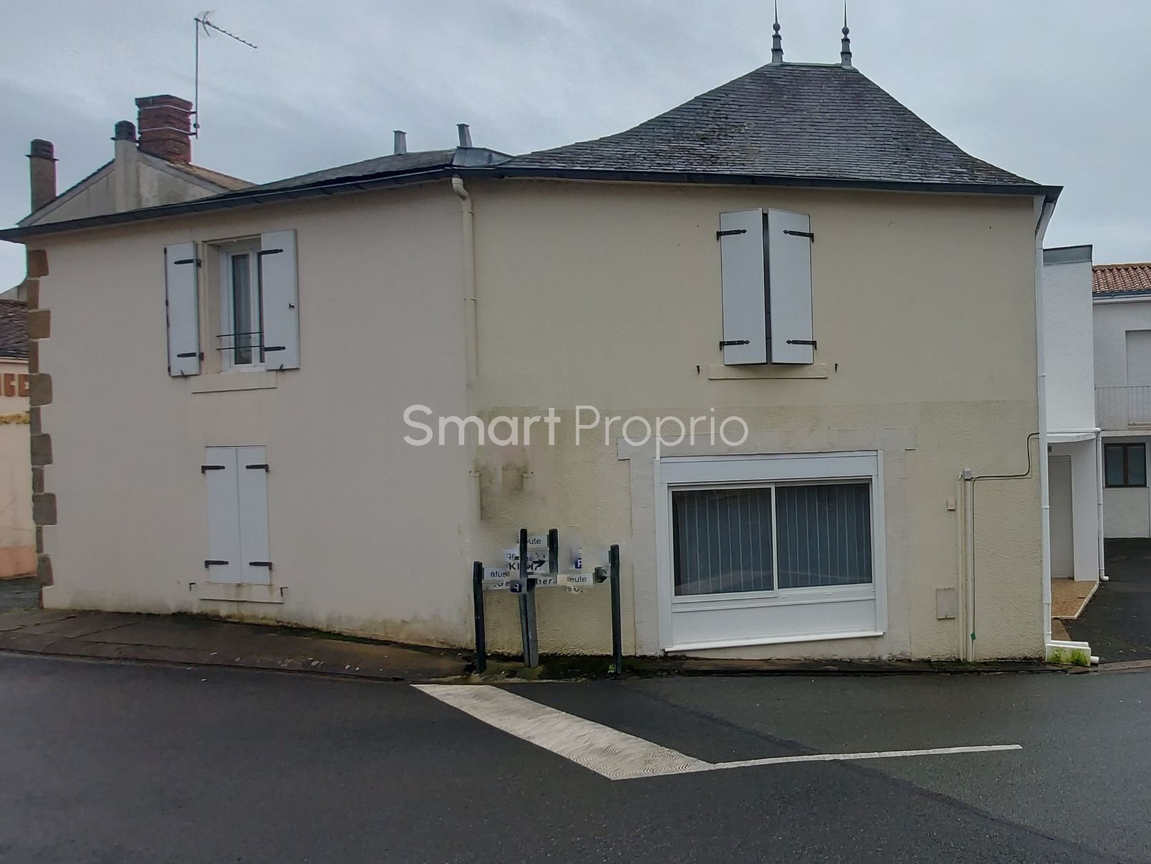 Maison à vendre, 272m², L'Hermenault