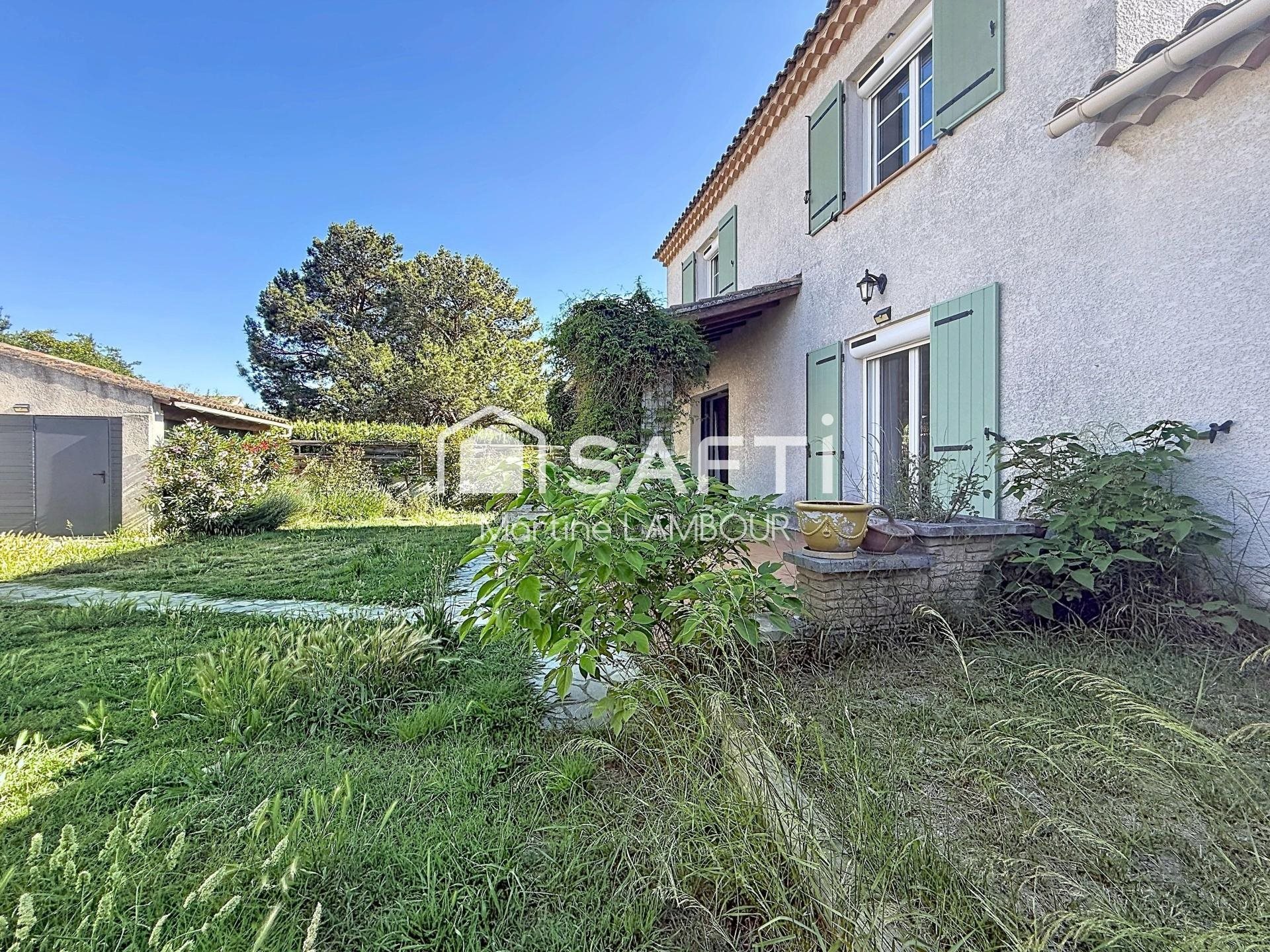 Maison à vendre, 122m², Mouriès