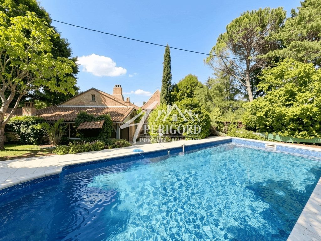 Maison à vendre, 244m², Lalinde