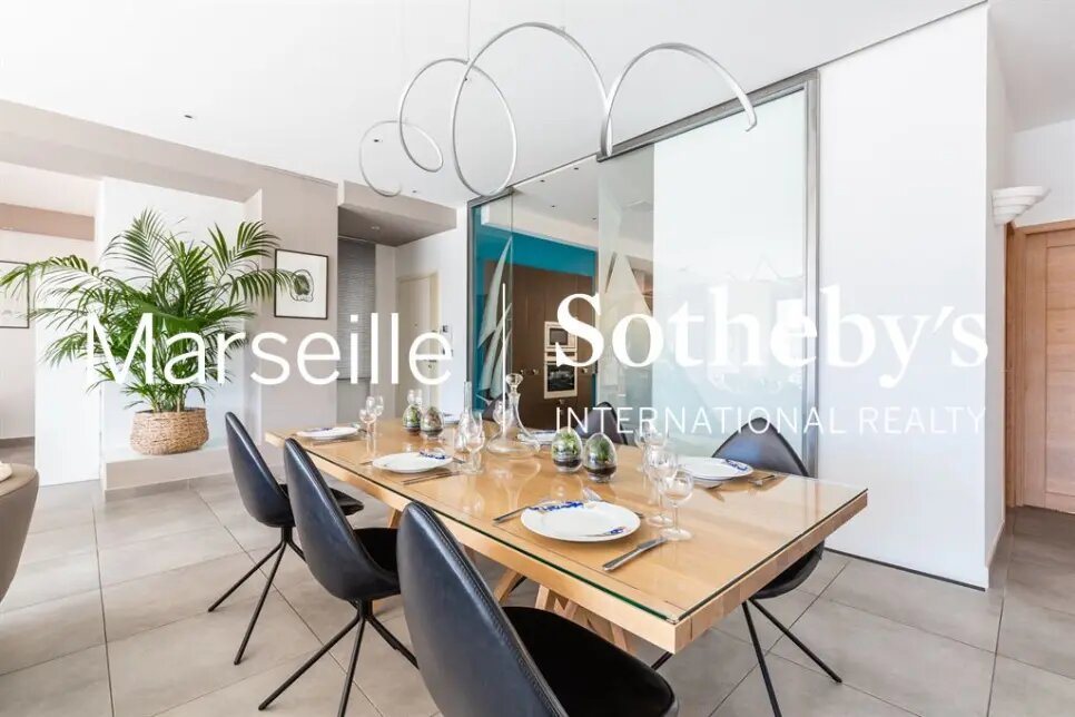 Appartement à louer, 178m², Marseille 2ème