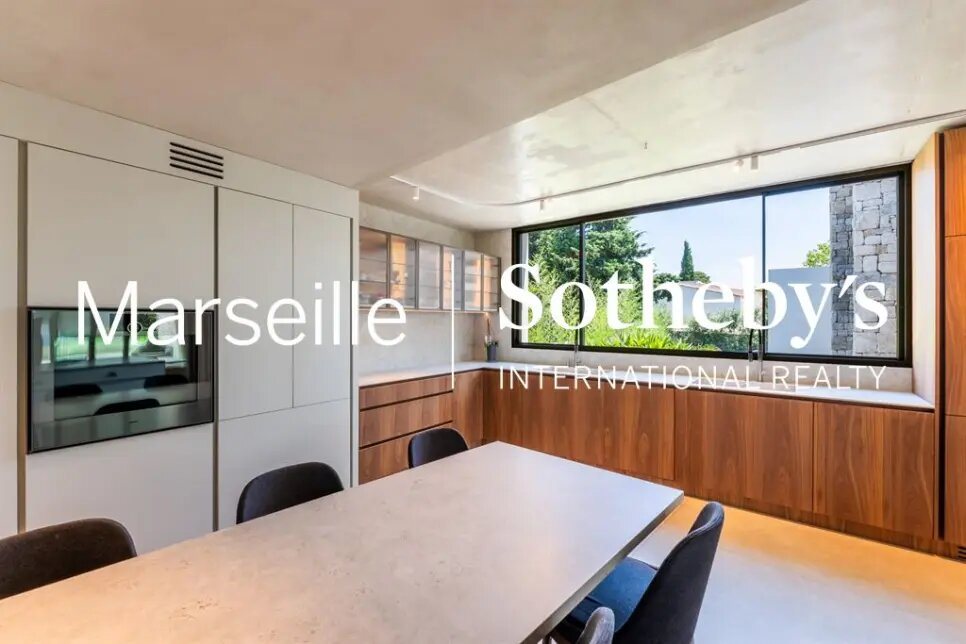Maison à louer, 460m², Marseille 7ème