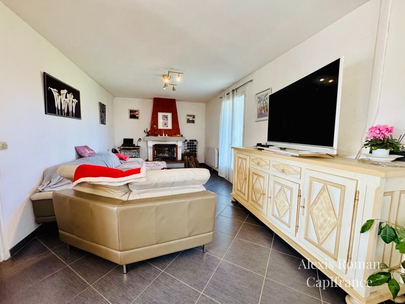 Maison à vendre, 128m², Montpon-Ménestérol