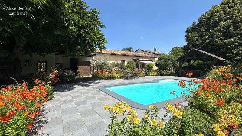 Maison à vendre, 283m², Ménesplet