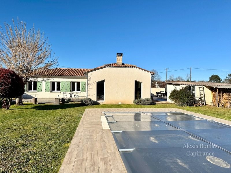 Maison à vendre, 135m², Montpon-Ménestérol