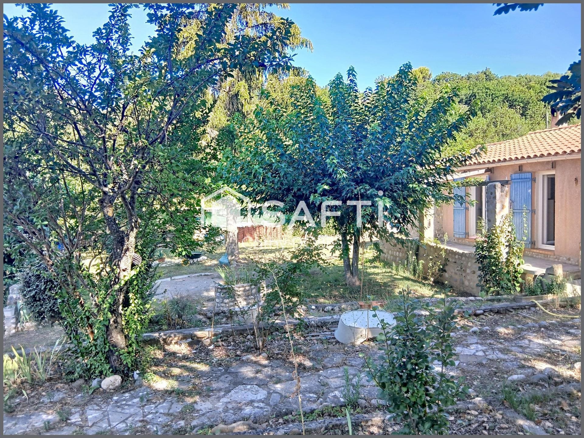 Maison à vendre, 100m², Riez