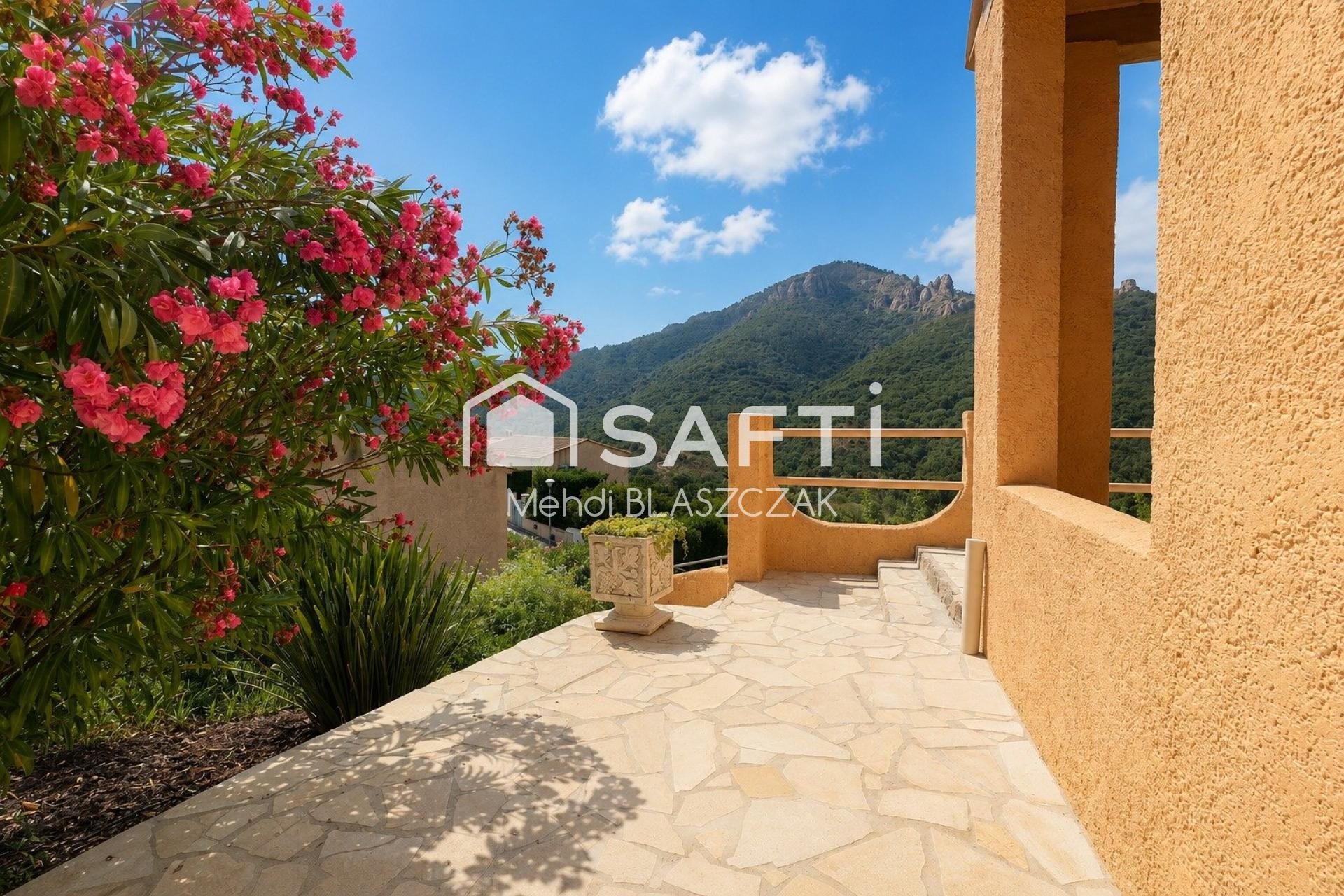 Maison à vendre, 70m², Fréjus