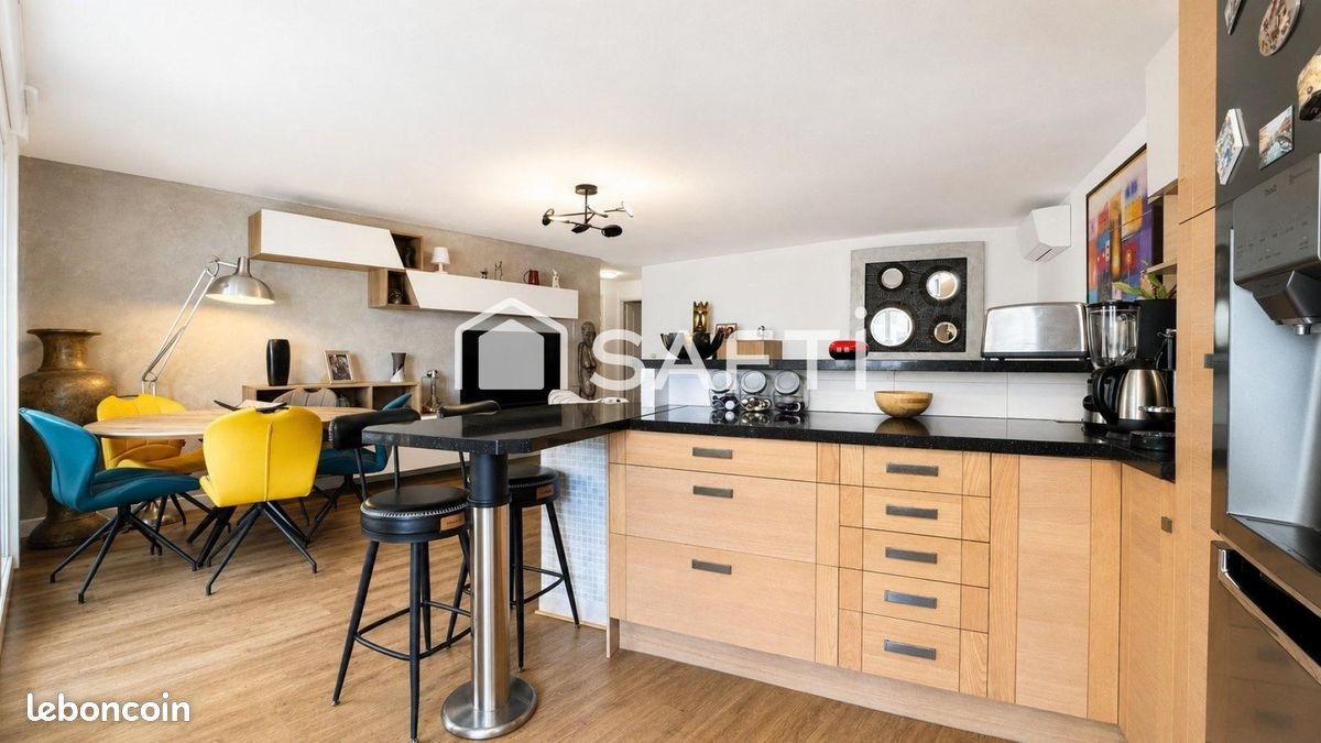 Appartement à vendre, 72m², Cannes-la-Bocca