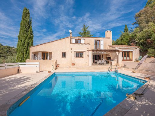 Maison 6 pièces 145 m² · à Les Issambres · 145 m² · 850 000 €