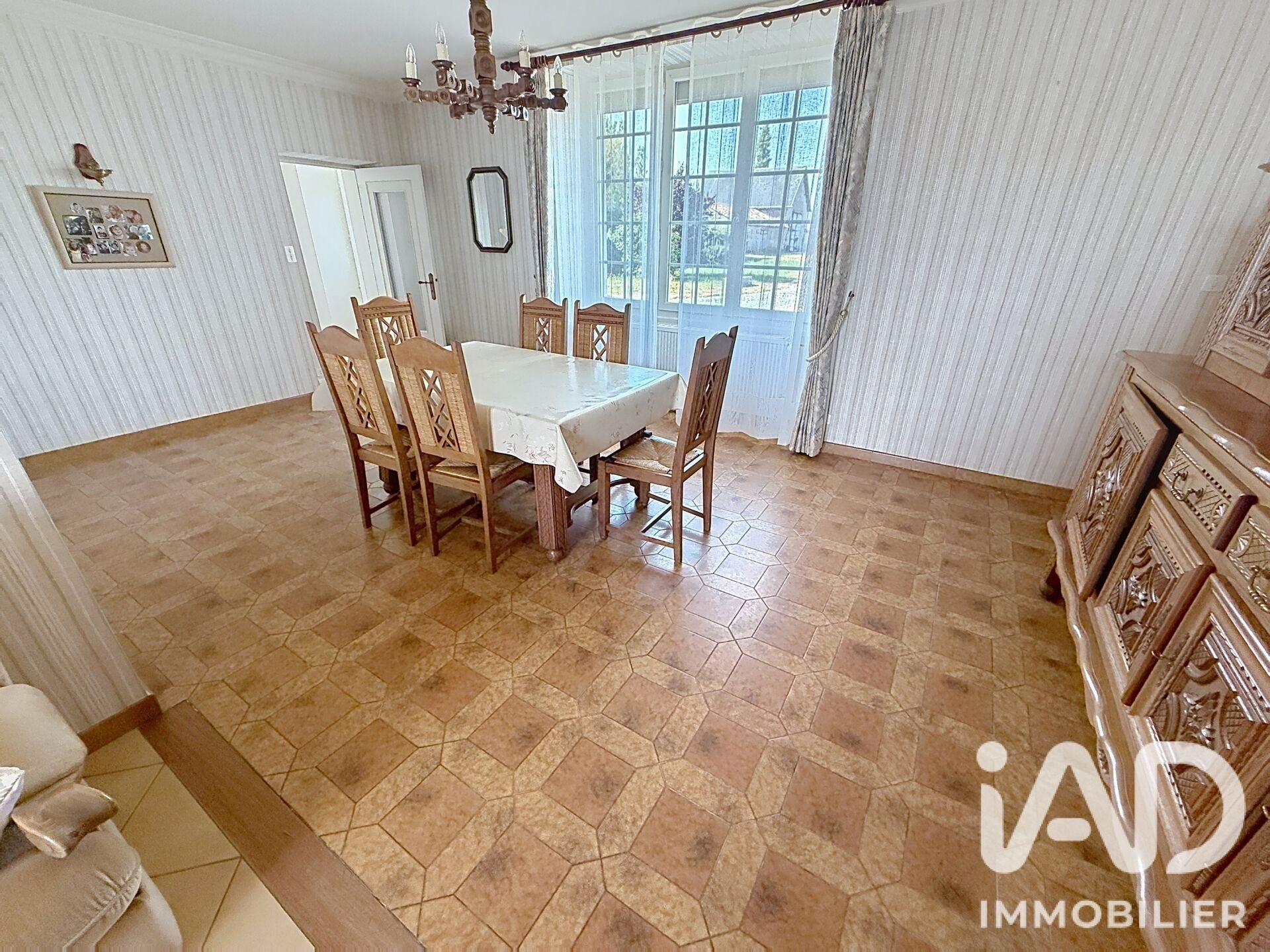 Maison à vendre, 116m², Saint-Aubin-le-Cloud