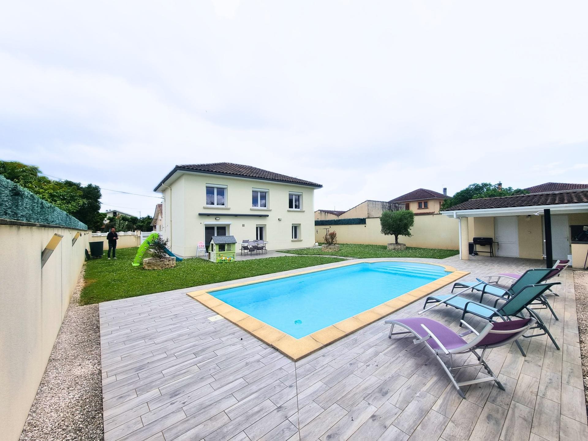 Maison à vendre, 130m², Villeneuve-sur-Lot