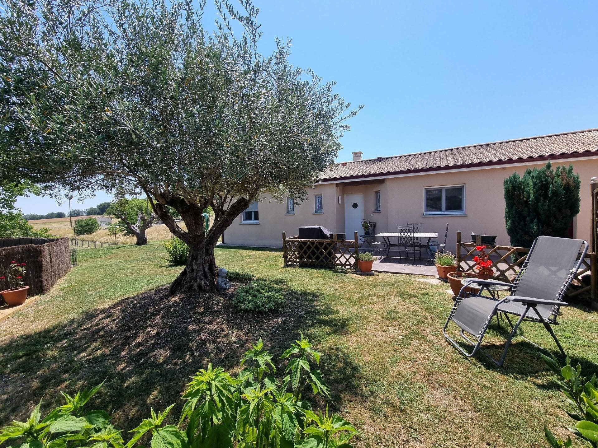 Maison à vendre, 97m², Léguillac-de-l'Auche