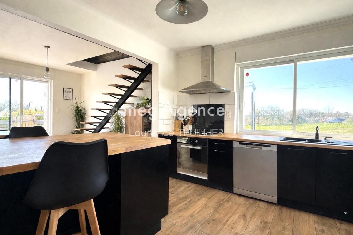 Maison à vendre, 102m², Poullan-sur-Mer