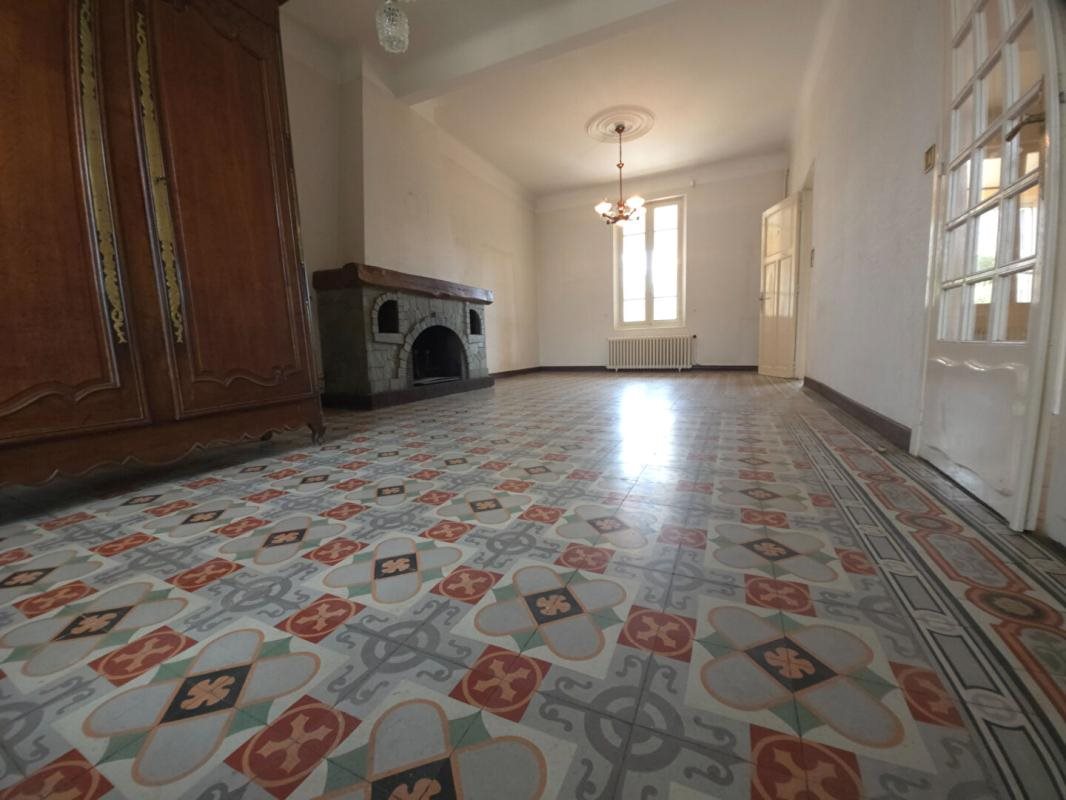 Maison à vendre, 200m², Capendu