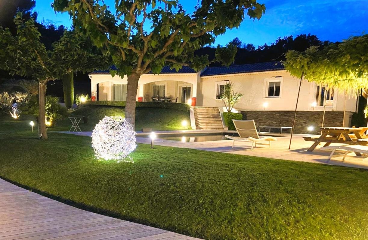 Maison à vendre, 230m², L'Isle-sur-la-Sorgue