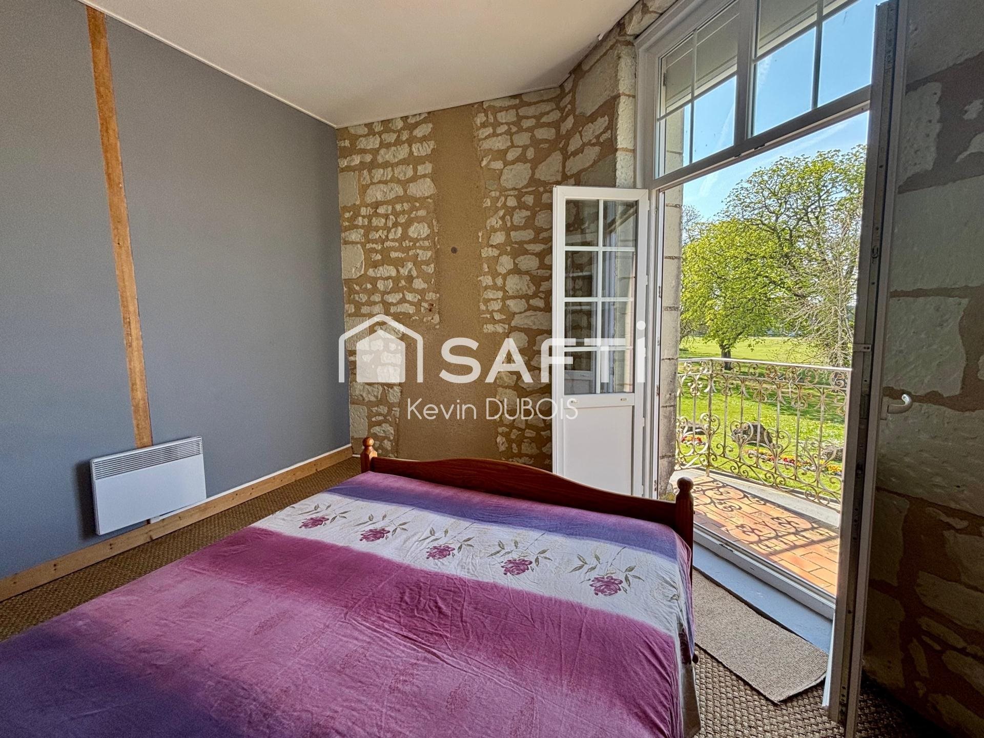 Maison à vendre, 213m², Scorbé-Clairvaux