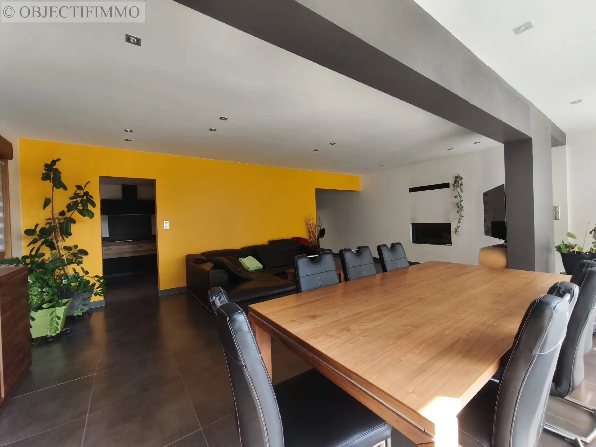 Maison à vendre, 181m², Leyr