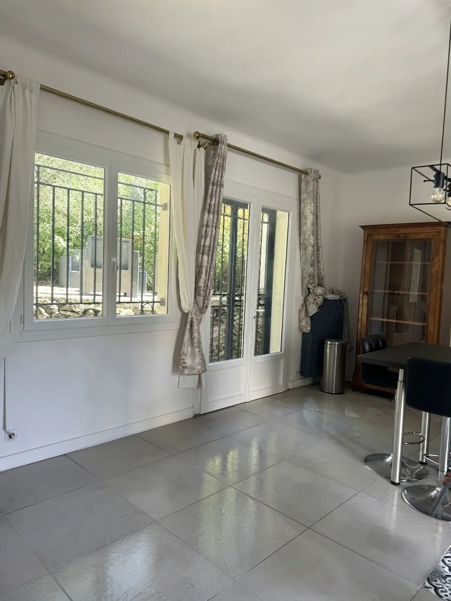 Maison à vendre, 80m², Nîmes