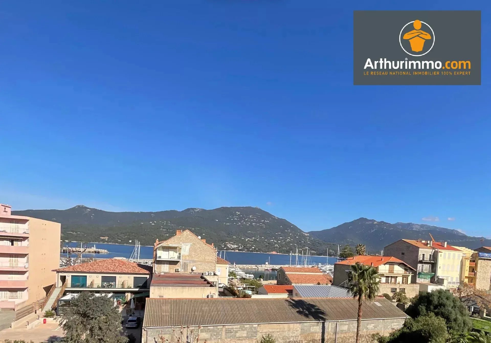 Appartement à louer, 81m², Propriano