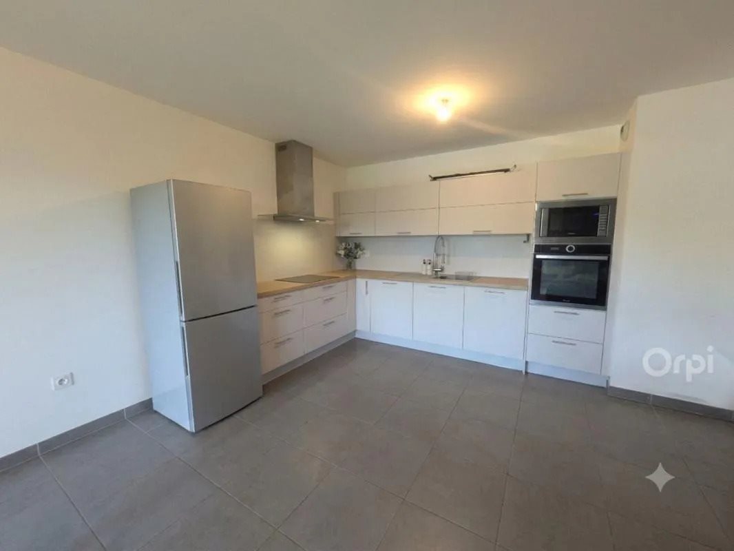 Appartement à louer, 58m², Toulon