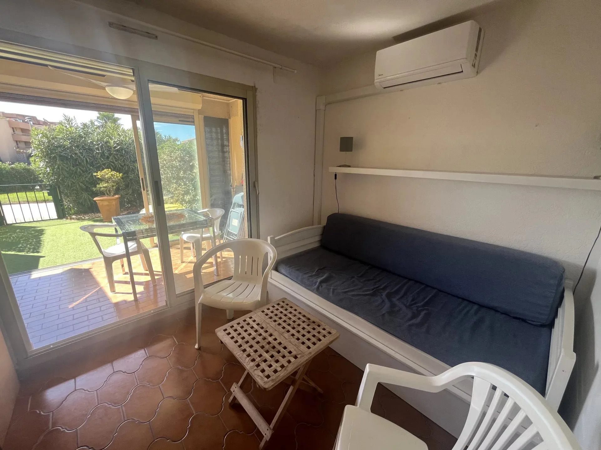 Appartement à vendre, 2m², Hyères