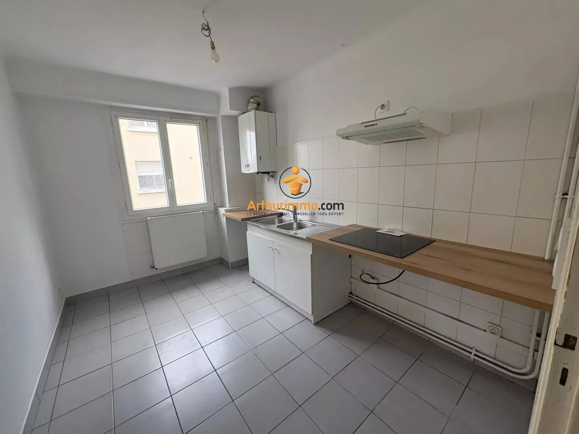 Appartement à louer, 75m², Lourdes