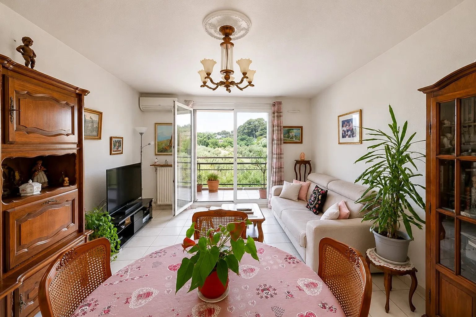 Appartement à vendre, 69m², Aubagne