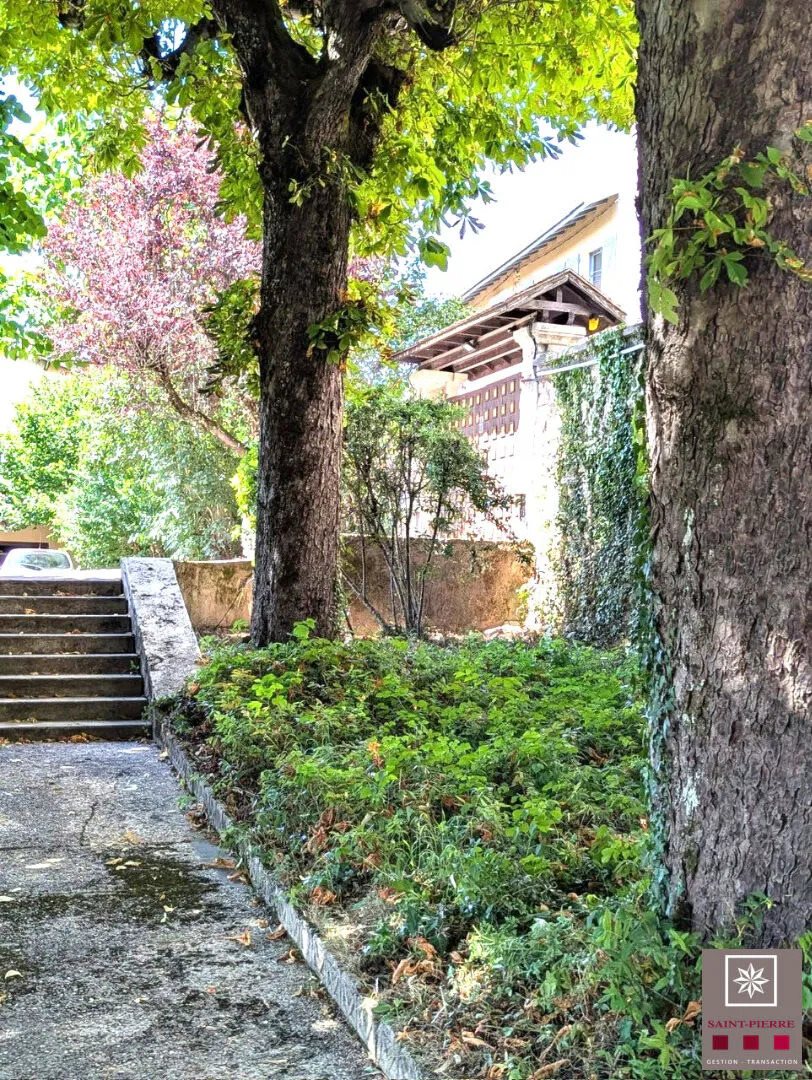 Maison à vendre, 340m², Ambérieu-en-Bugey
