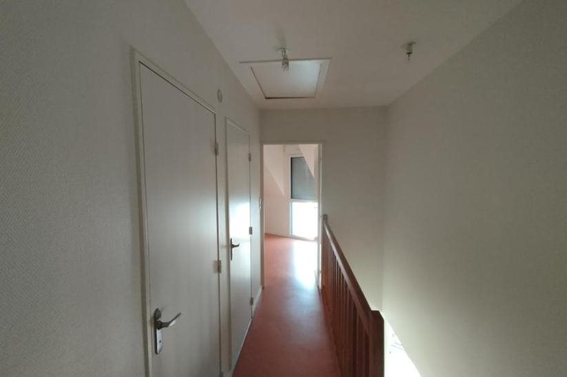 Maison à louer, 81m², Bourg-des-Comptes