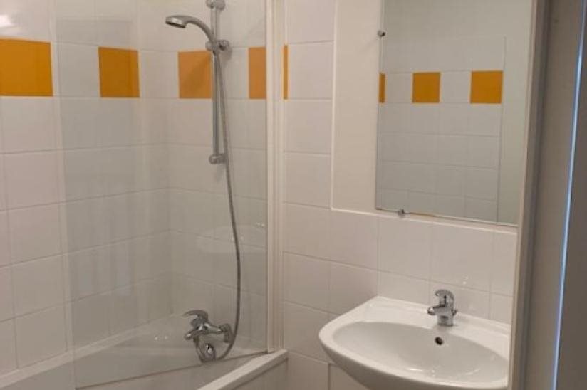 Maison à louer, 81m², Bourg-des-Comptes