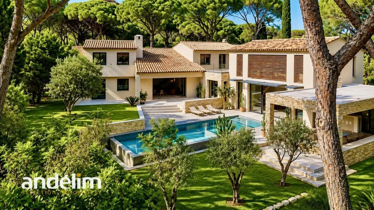 Maison à vendre, 347m², Saint-Raphaël