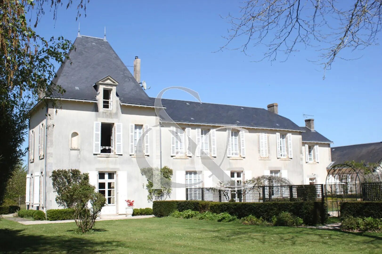 Maison à vendre, 417m², Moutiers-les-Mauxfaits
