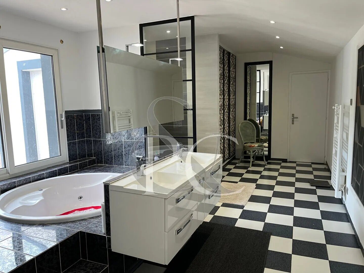 Maison à vendre, 371m², Saint-Gilles-Croix-de-Vie