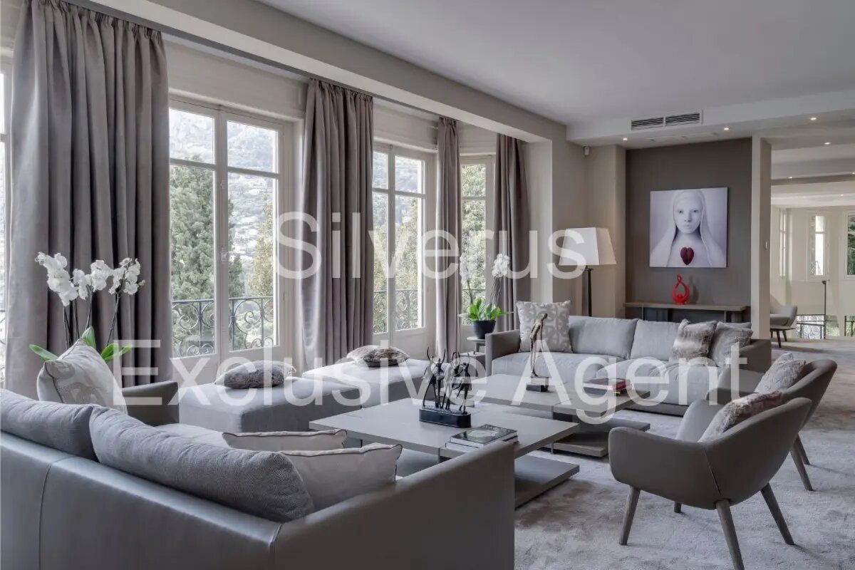 Maison à louer, 350m², Roquebrune-Cap-Martin