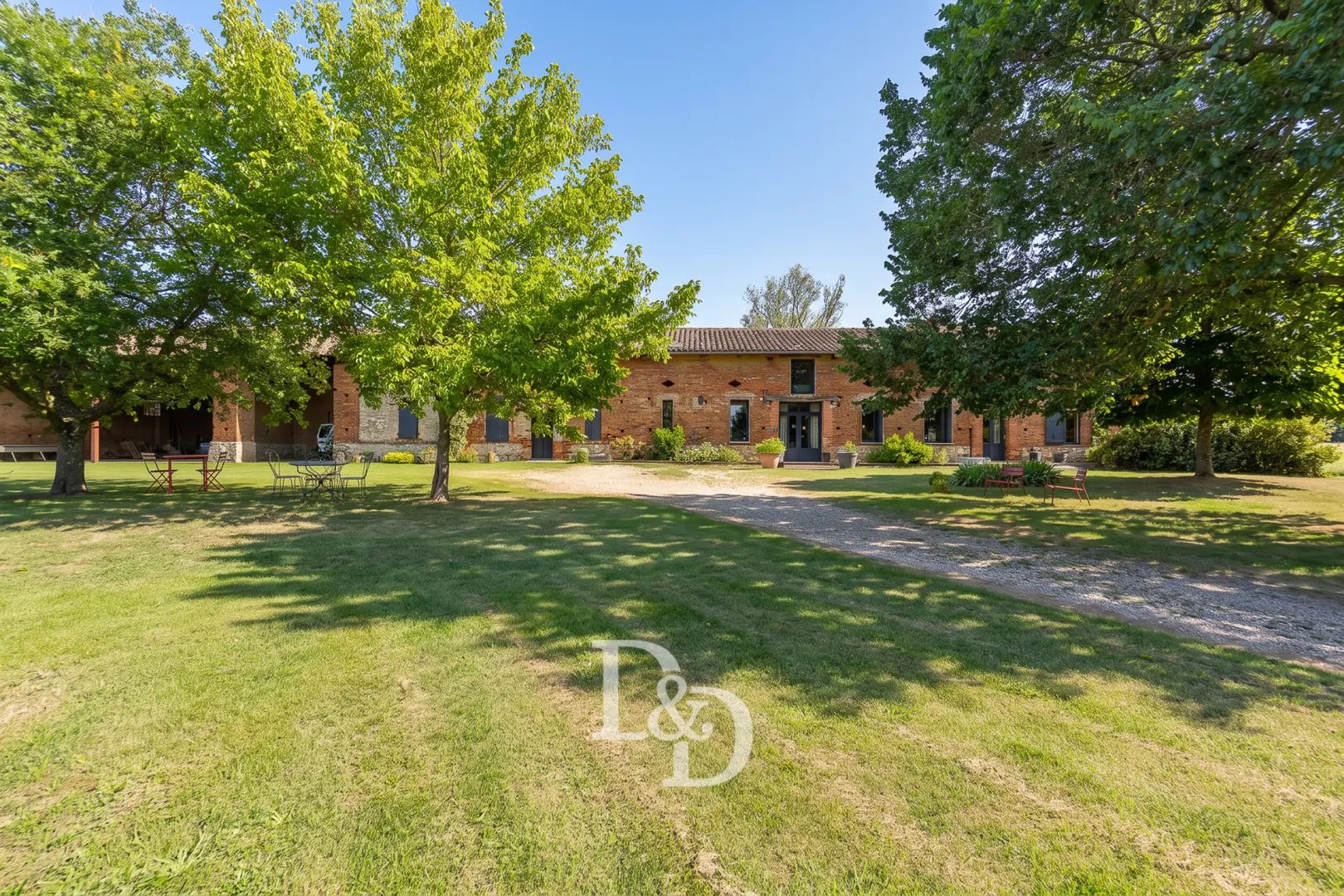 Maison à vendre, 301m², Bazus