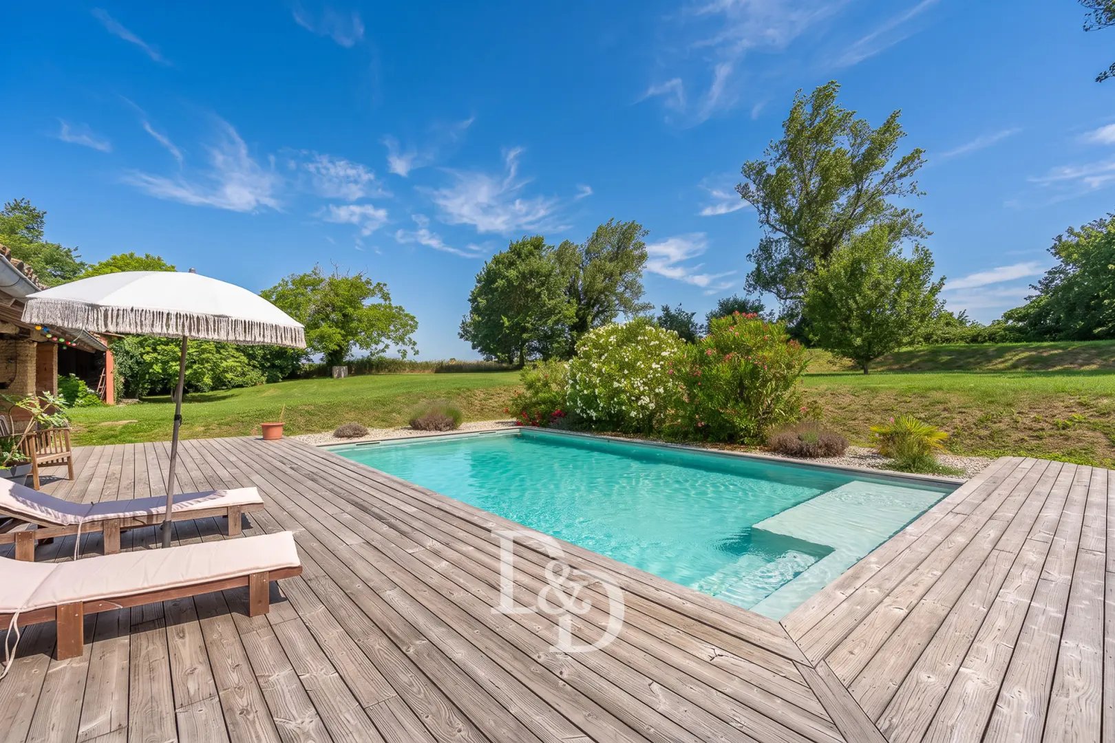 Maison à vendre, 301m², Bazus