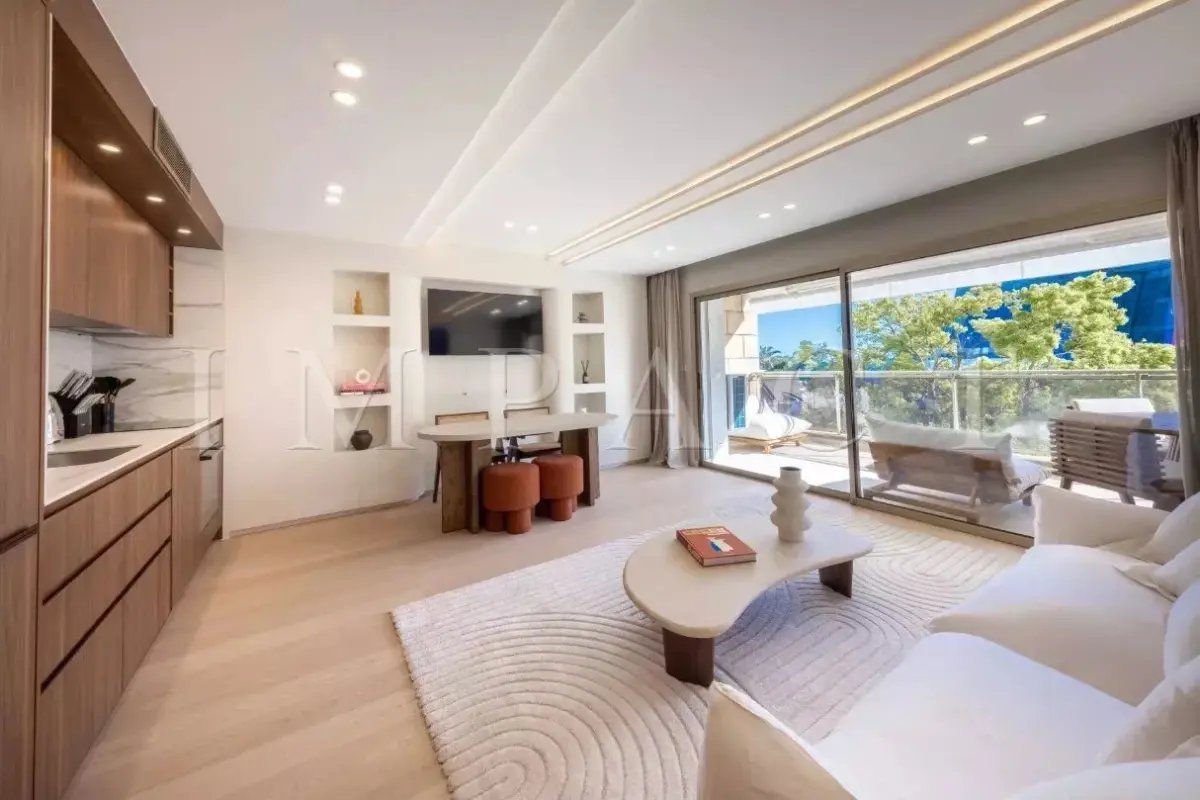 Appartement à louer, 57m², Cannes