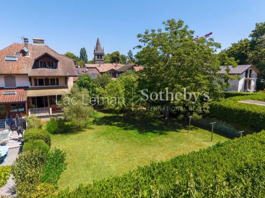 Maison à vendre, 170m², Nernier