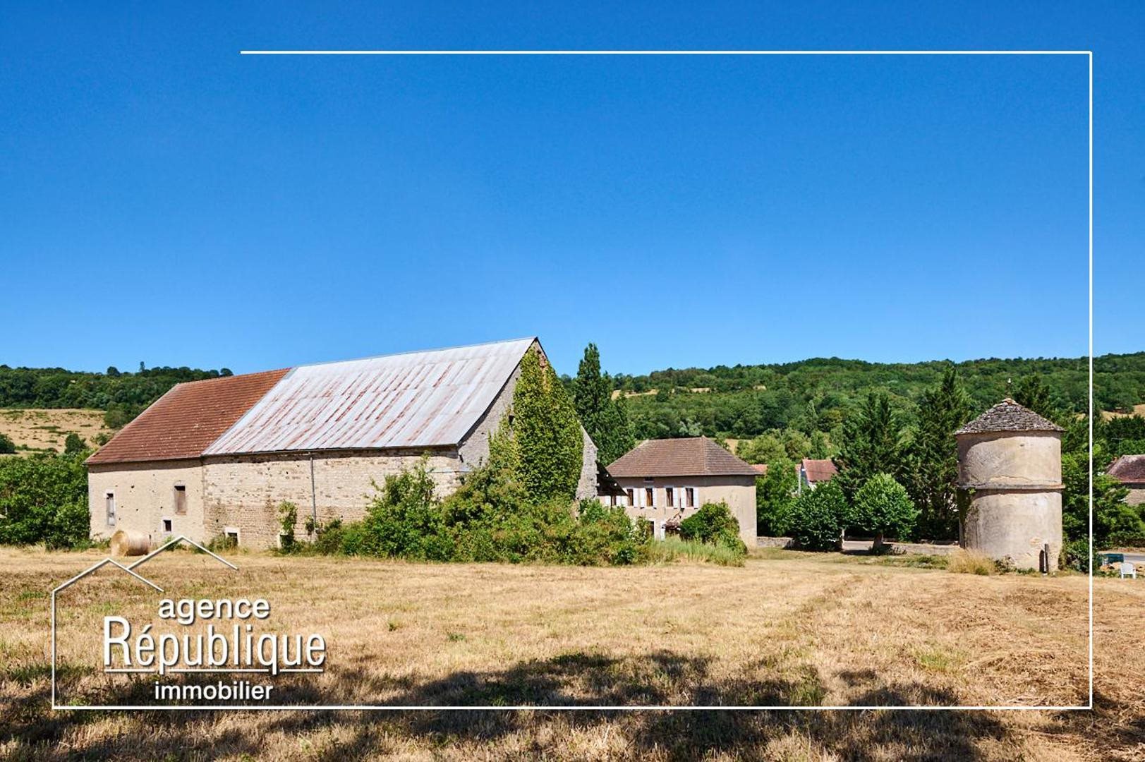 Maison à vendre, 168m², La Rochepot