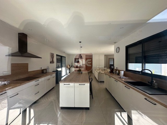 Maison à vendre, 150m², Montarnaud