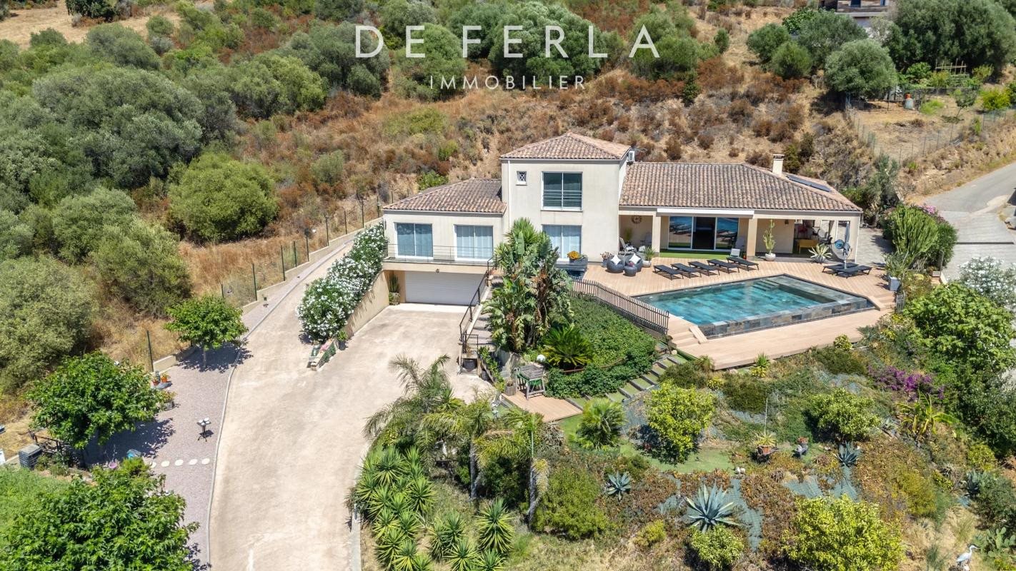 Maison à vendre, 220m², Afa