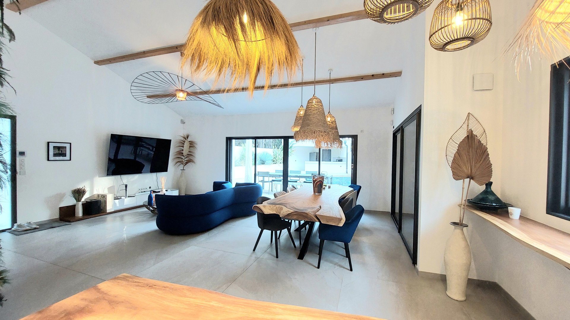 Maison à vendre, 144m², Saint-Mitre-les-Remparts