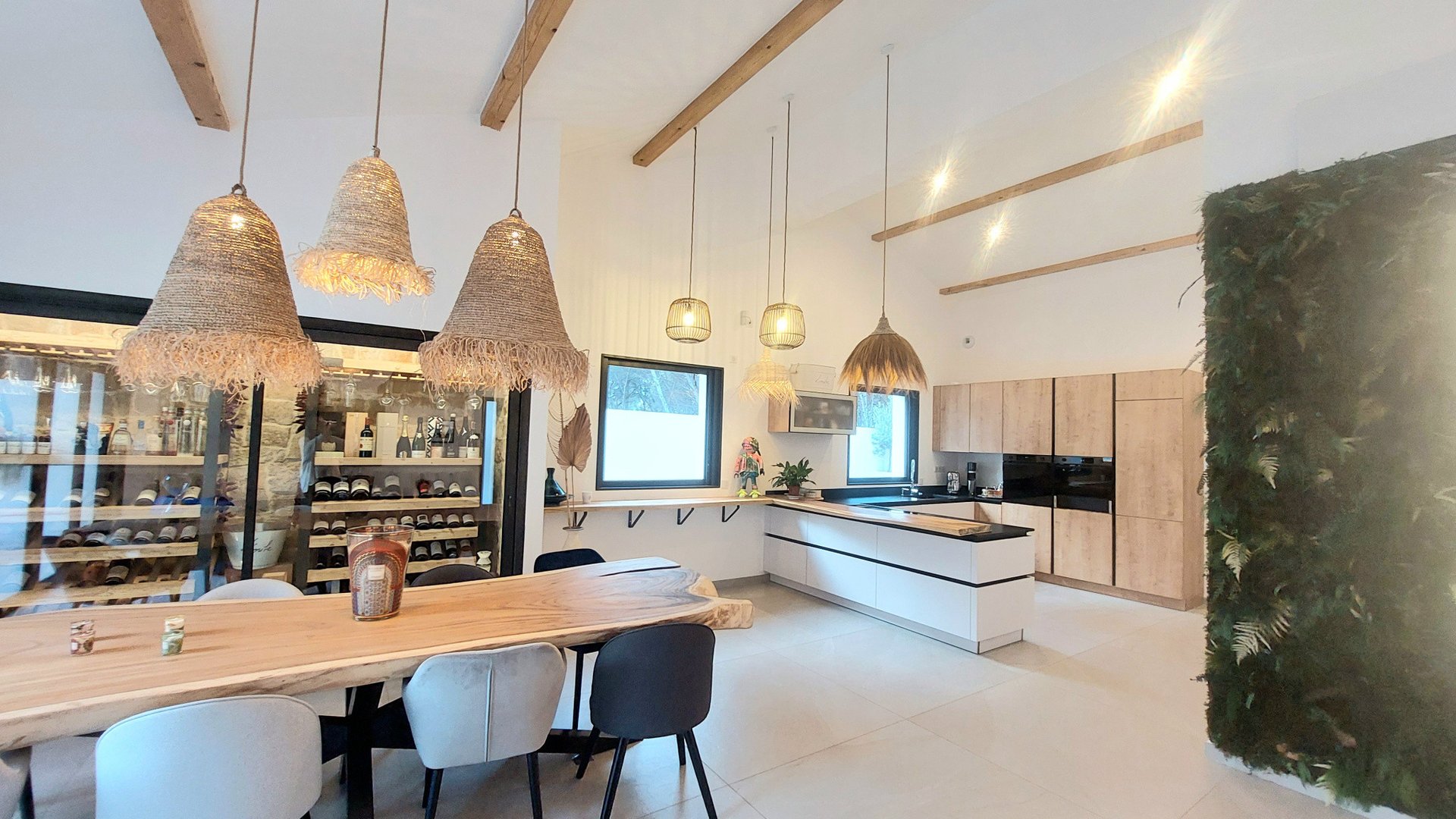 Maison à vendre, 144m², Saint-Mitre-les-Remparts