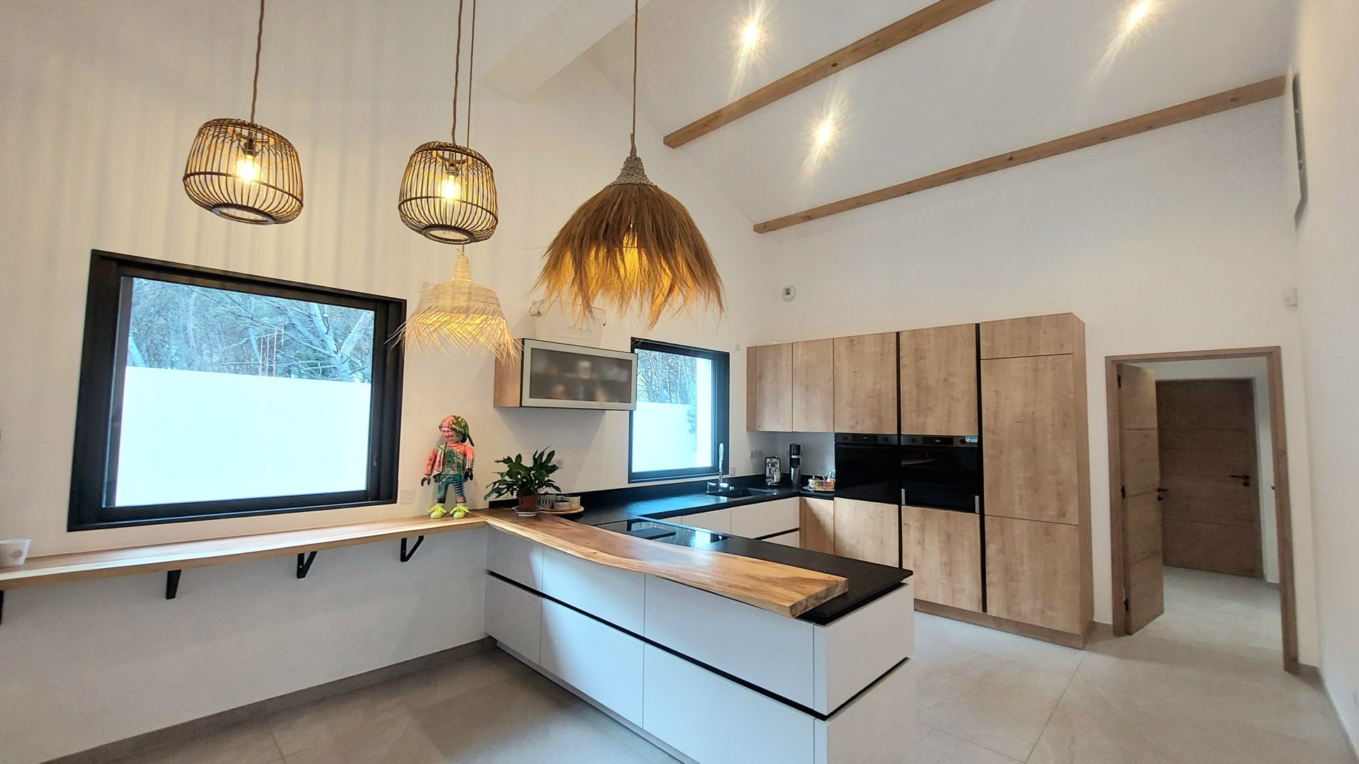Maison à vendre, 144m², Saint-Mitre-les-Remparts