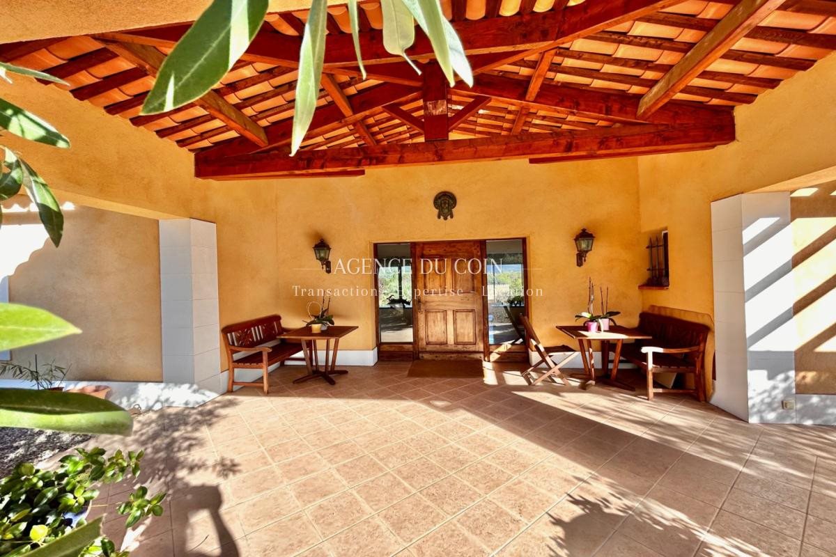 Maison à vendre, 350m², Draguignan