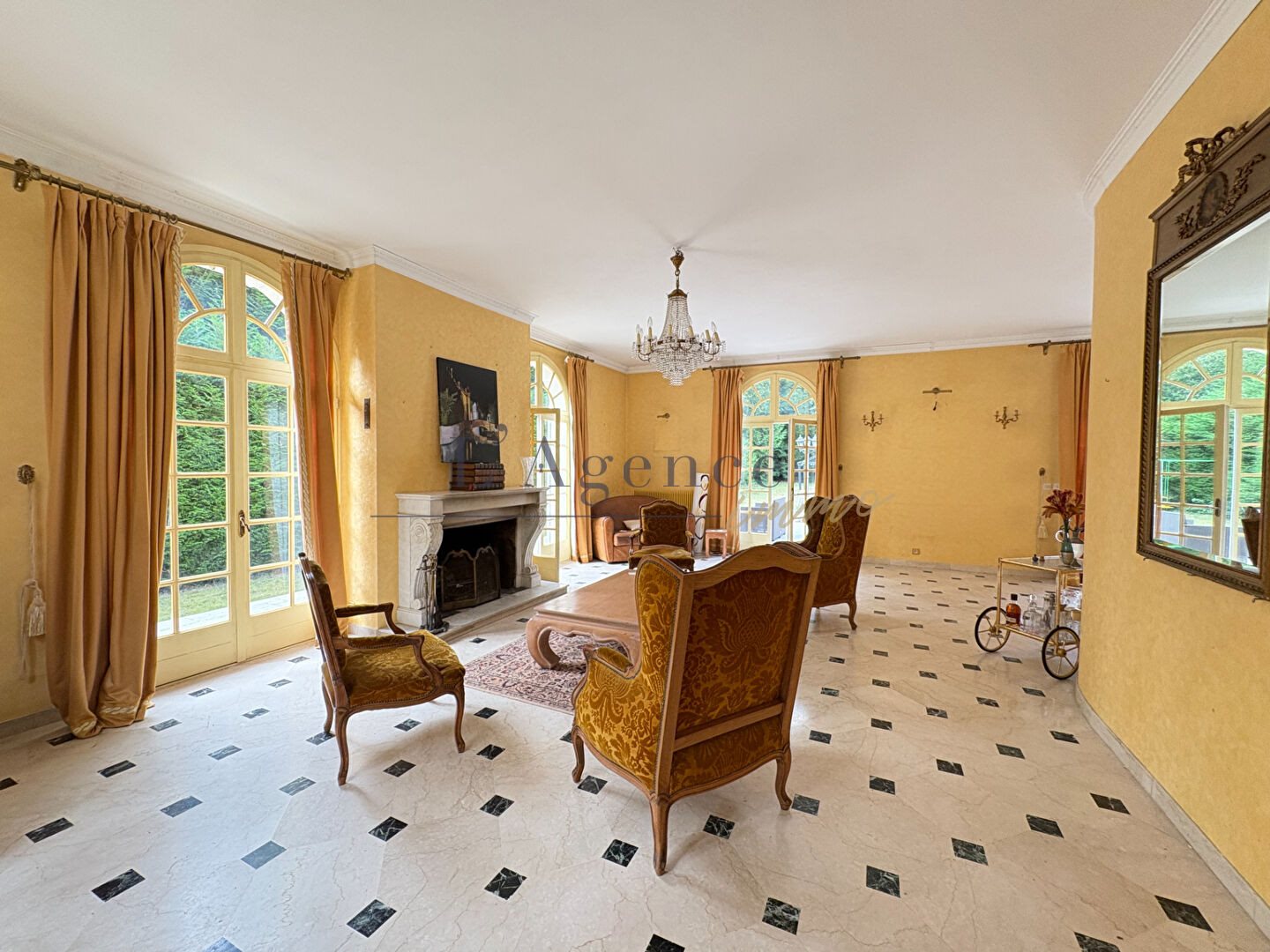 Maison à vendre, 217m², Lamorlaye