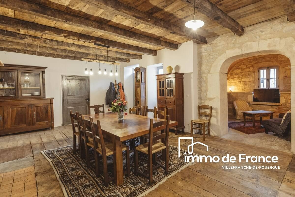 Maison à vendre, 340m², Saint-Cirq-Lapopie