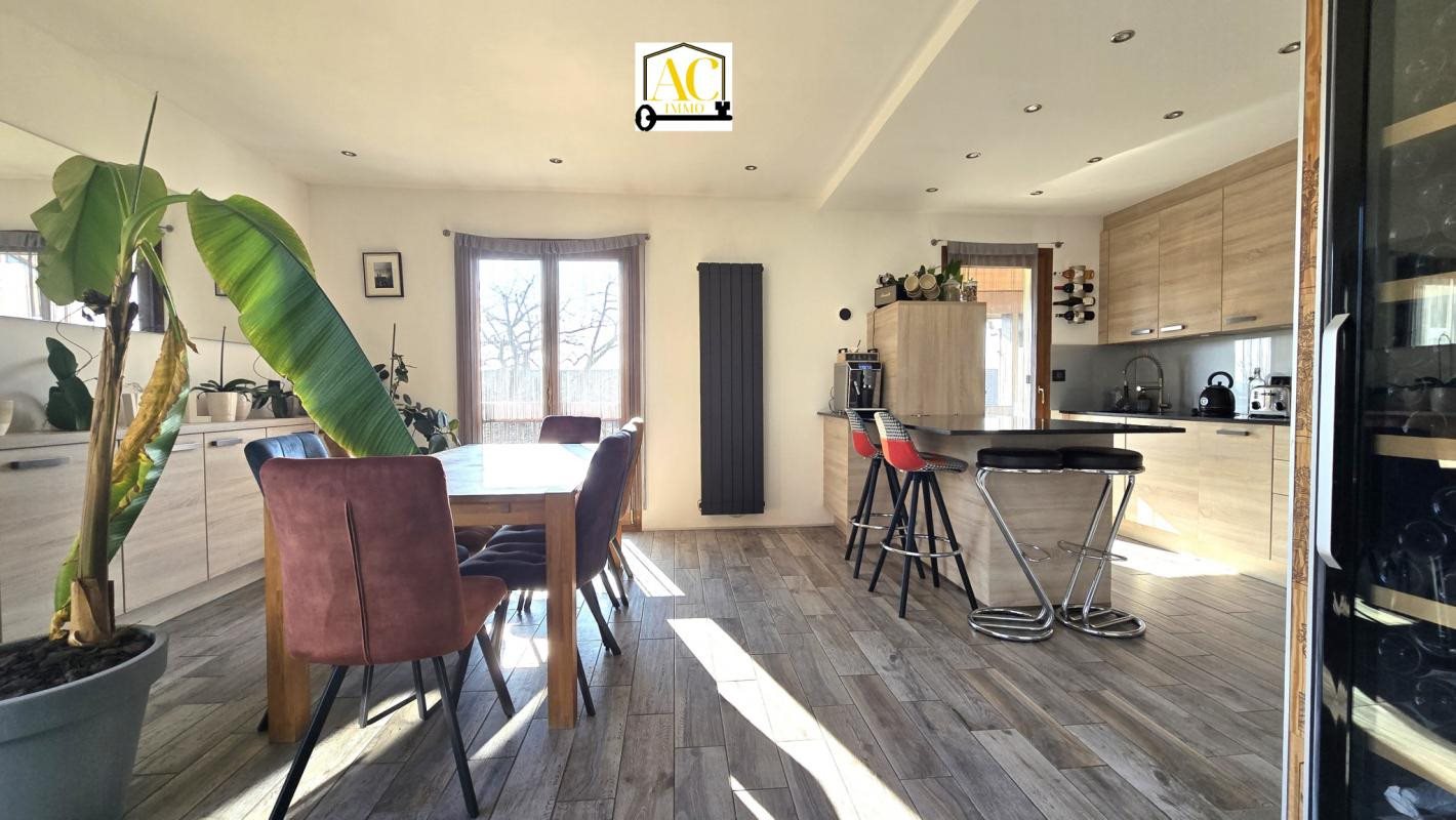 Appartement à vendre, 144m², Prévessin-Moëns